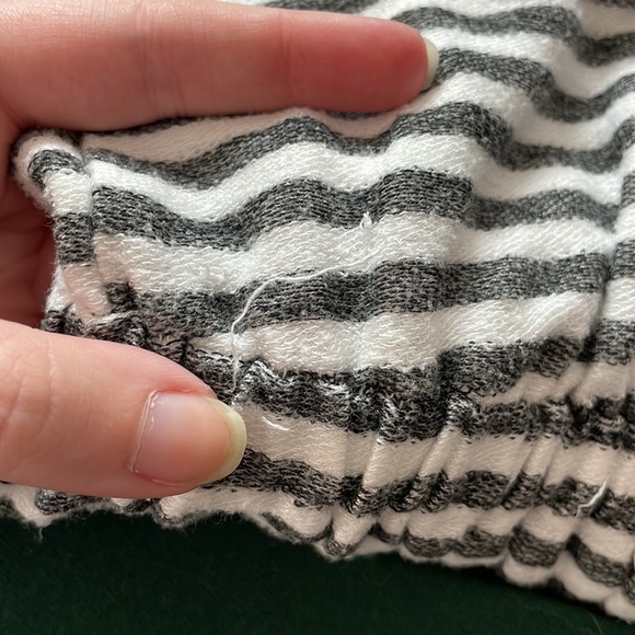 Monteau Black and White Romper - Picture 6 of 7